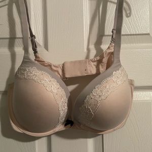Light pink and lavender body by Victoria push up bra, hardly worn